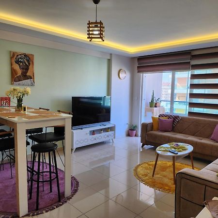 Apartament Cozy Sea View Next To The Beach, In The Mid Of The Market, Saturday Bazar, Restaurants & Bars Etc, Alanya Mahmutlar! Zewnętrze zdjęcie