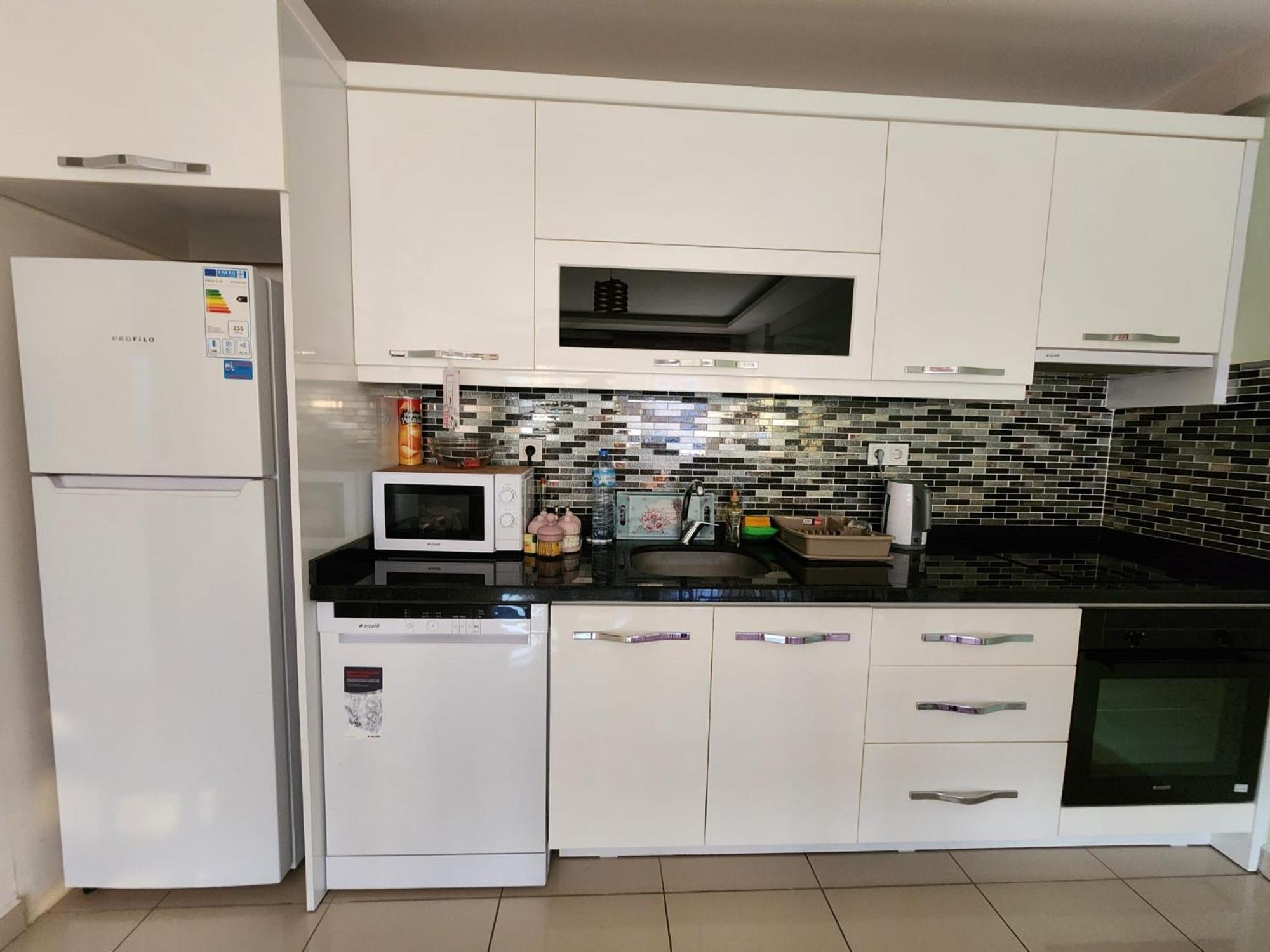 Apartament Cozy Sea View Next To The Beach, In The Mid Of The Market, Saturday Bazar, Restaurants & Bars Etc, Alanya Mahmutlar! Zewnętrze zdjęcie